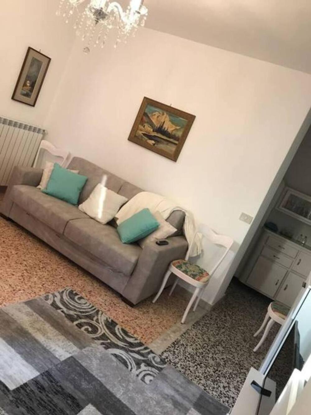 La Benny Delle Meraviglie Salo Luaran gambar