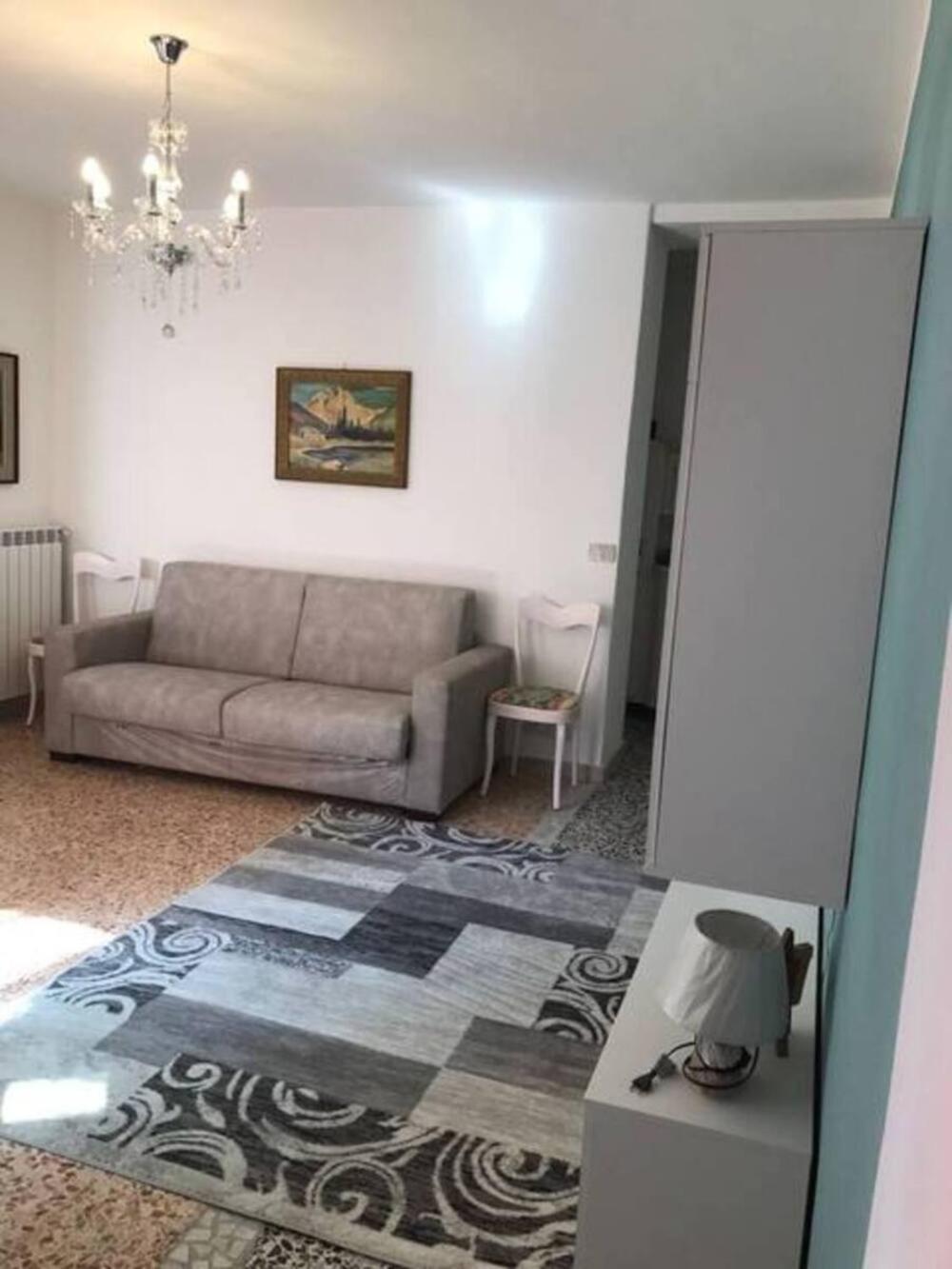 La Benny Delle Meraviglie Salo Luaran gambar