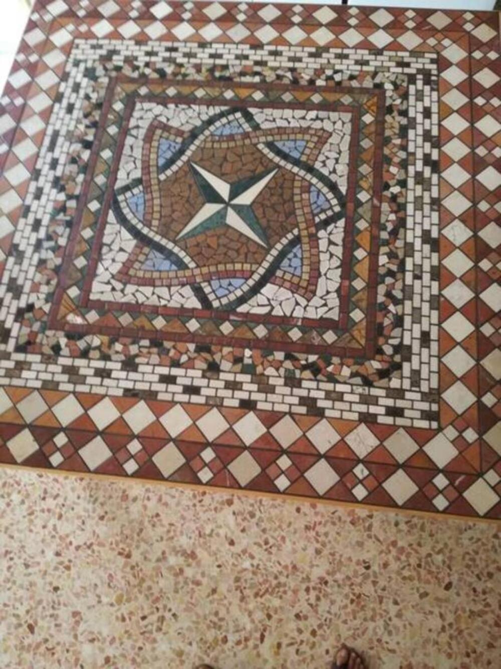 La Benny Delle Meraviglie Salo Luaran gambar